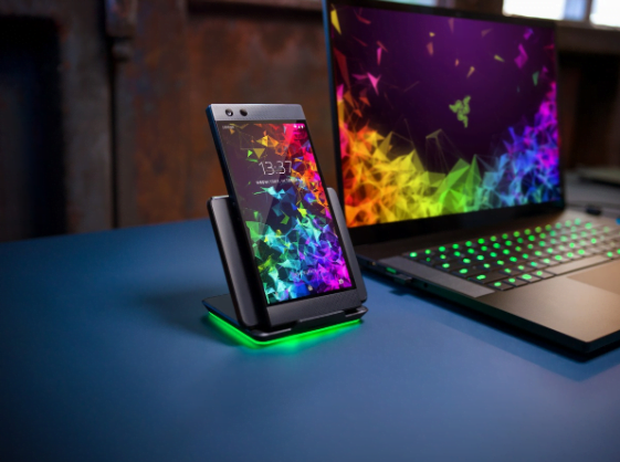 Razer Phone 2 Unveiled - Ip67 With Wireless Charging 1 Razer 2 Display