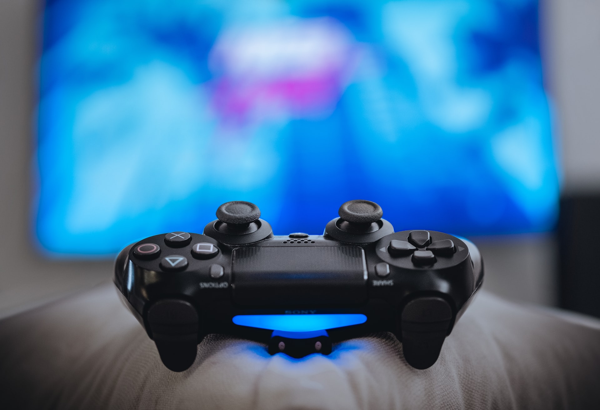How To Dust Off Game Consoles Cheaply On Black Friday